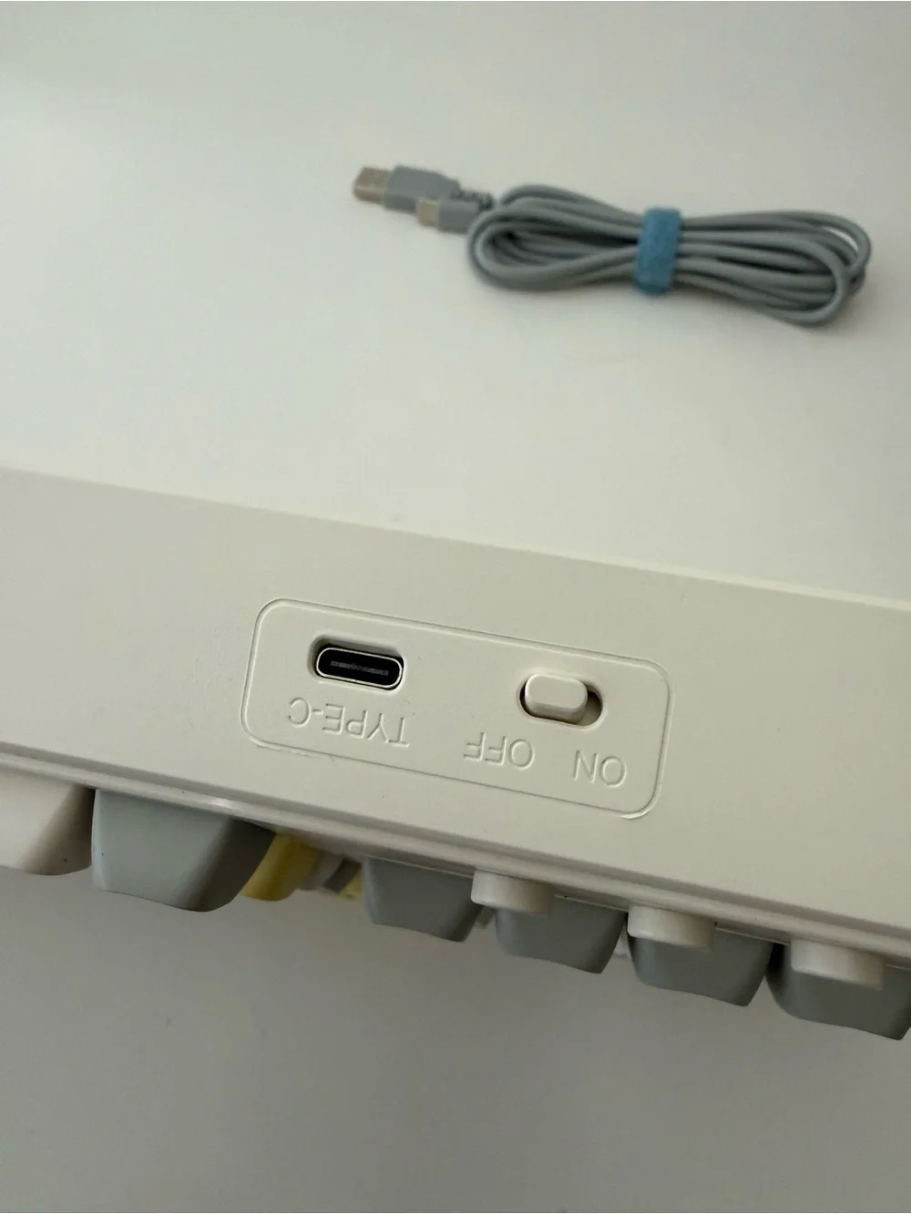 Brand New in Original Box – AULA S99 Wireless RGB Keyboard